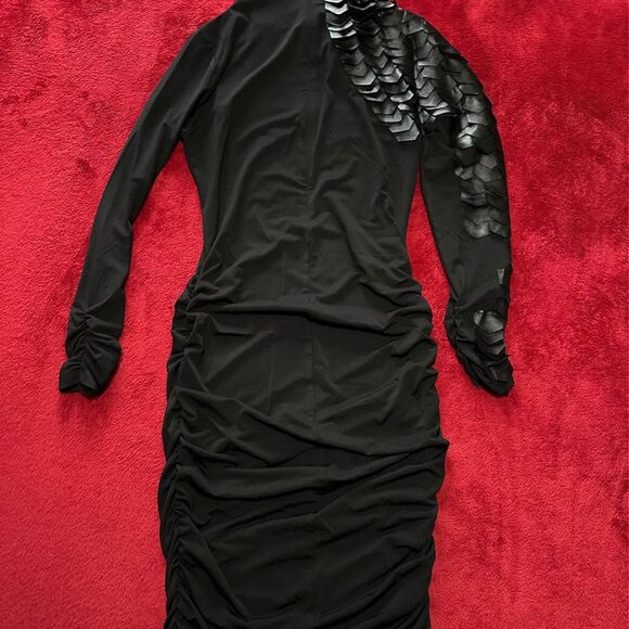 NEW Women’s Black Body-Con Faux Leather Scale Long Sleeve Dress - Picture 6 of 8
